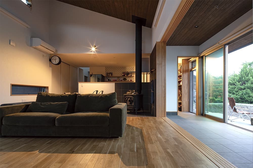 土間と薪ストーブのある家 群馬 高崎 前橋の注文住宅 関工務所 土間と薪ストーブのある家 群馬 高崎 前橋の注文住宅 関工務所