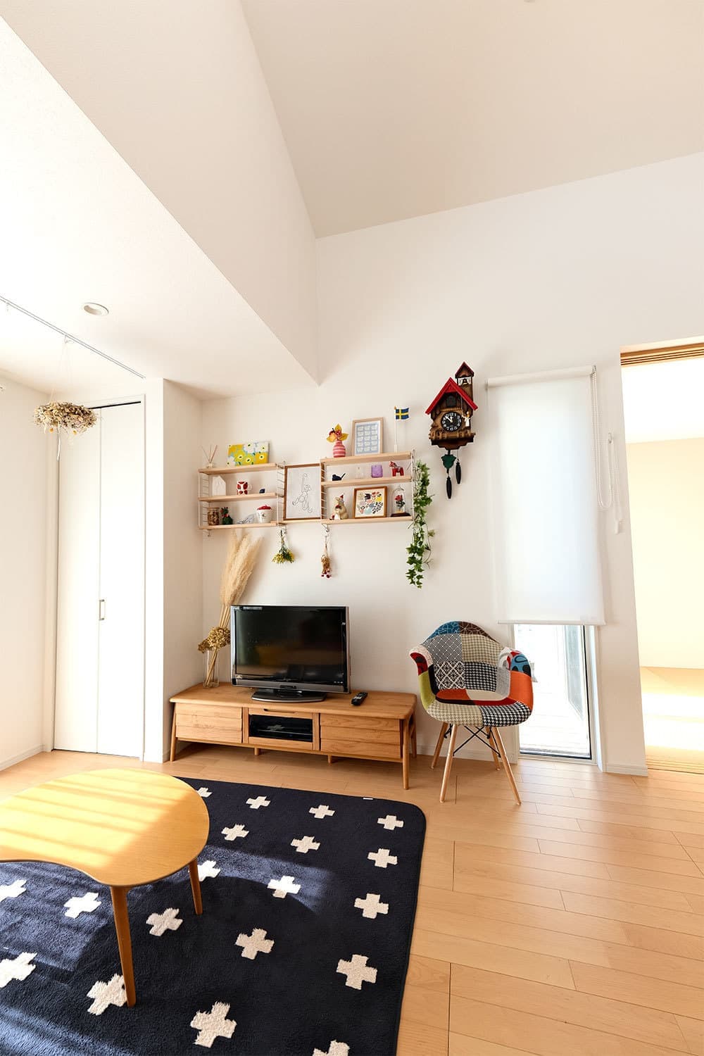 北米スタイルのガレージがある家