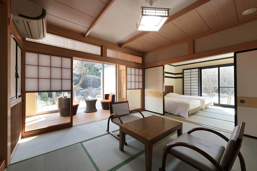 錦綉山荘