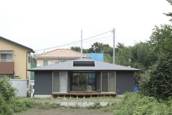 中庭のある平屋の家