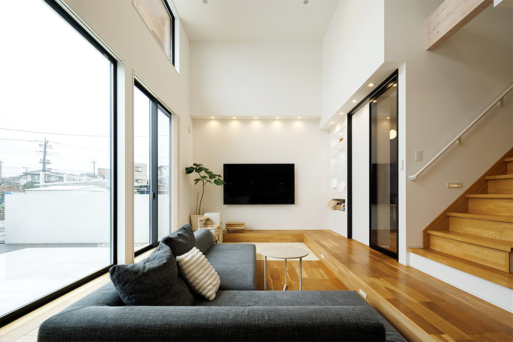 ダウンフロアとしたリビングスペース