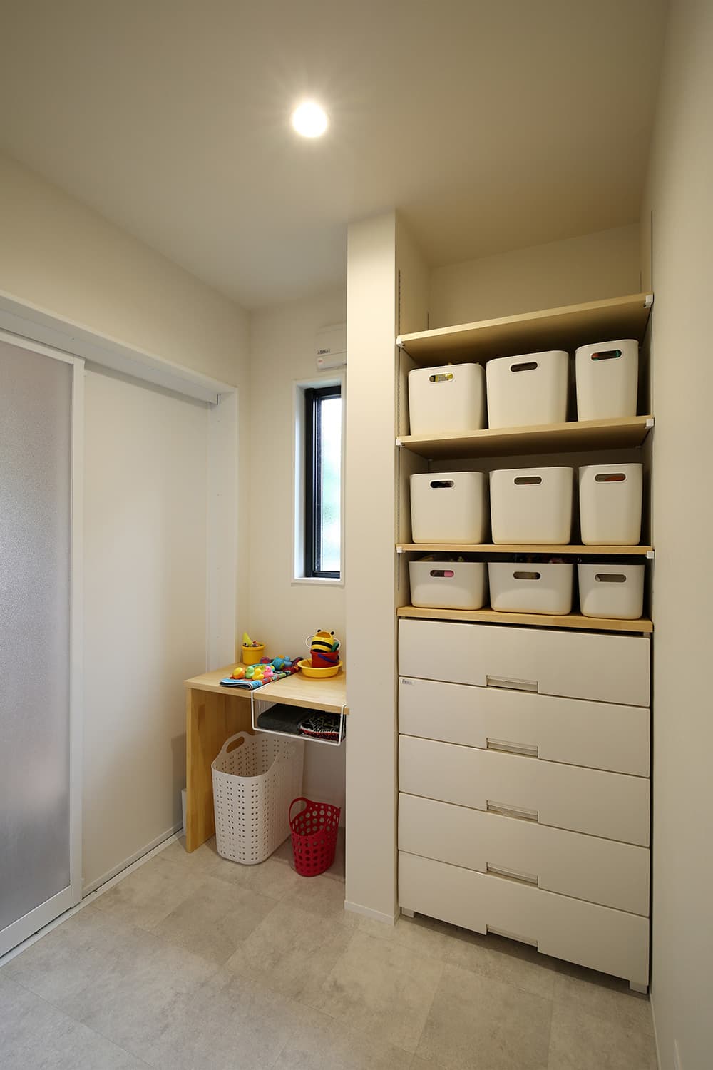 小上がりスタディースペースのあるコの字の家