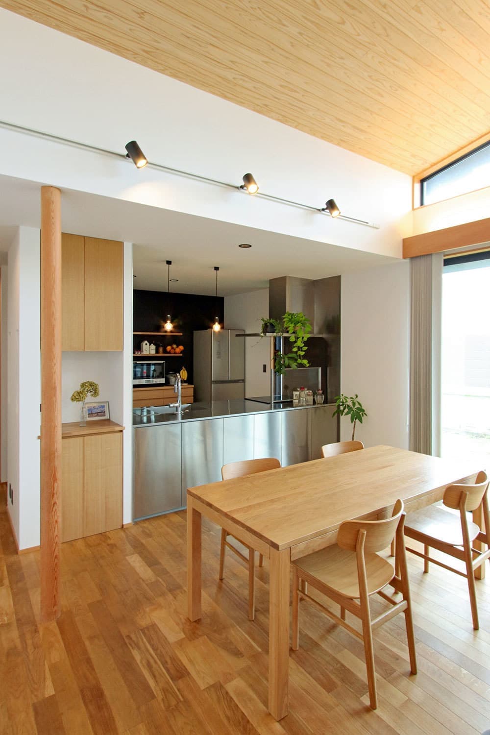 シンプルで和モダンな平屋