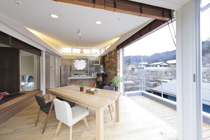 2階リビングの開放的な空間