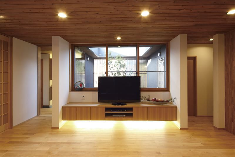 中庭のある平屋の家